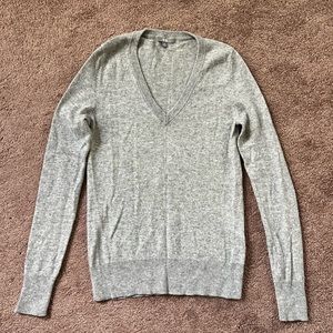 Cashmere Uniqlo Sweater